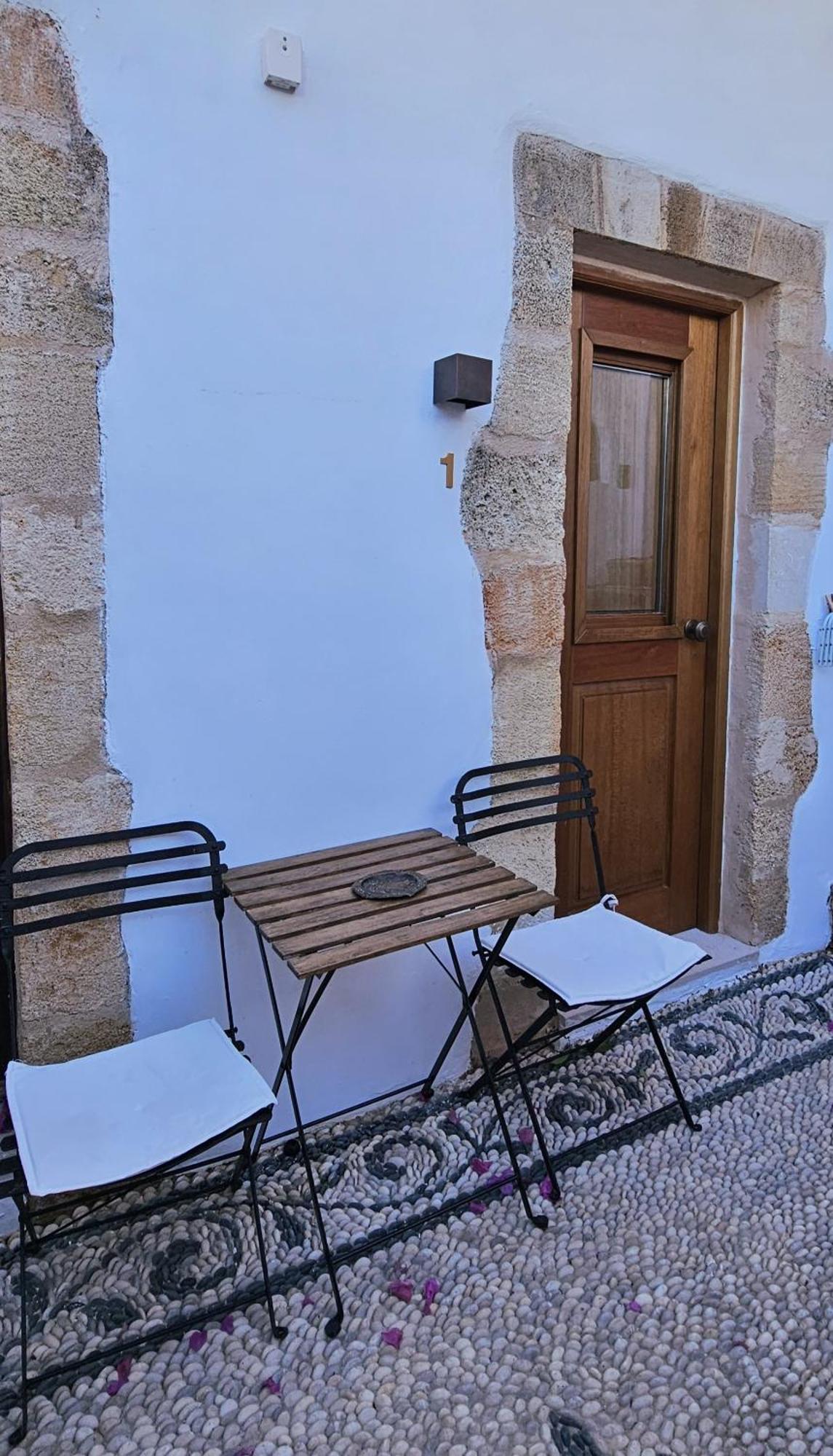 Villa Aphrodite Lindos Suites Exterior photo